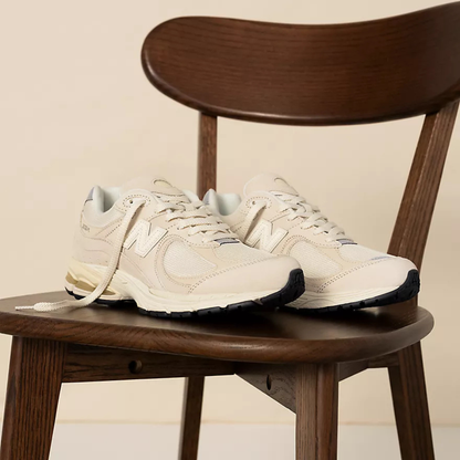 2002 nb