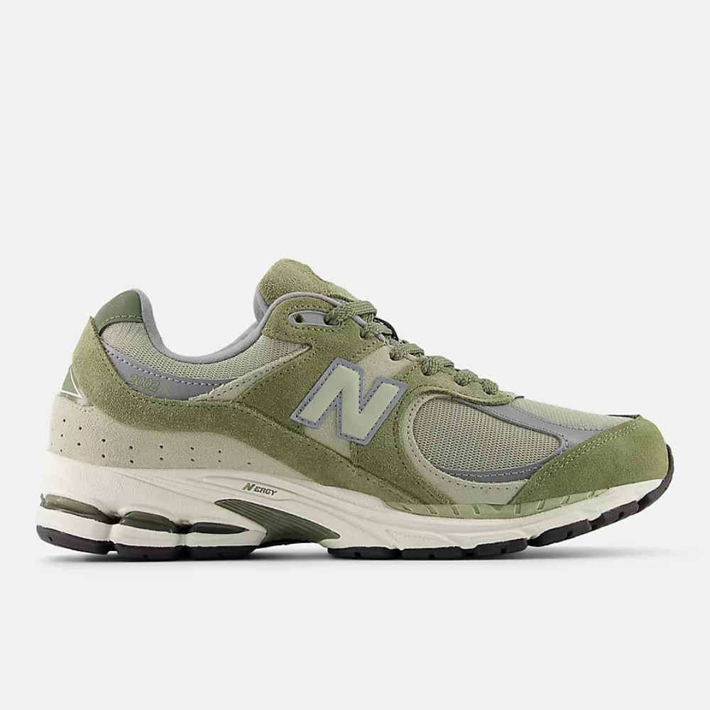 2002 nb
